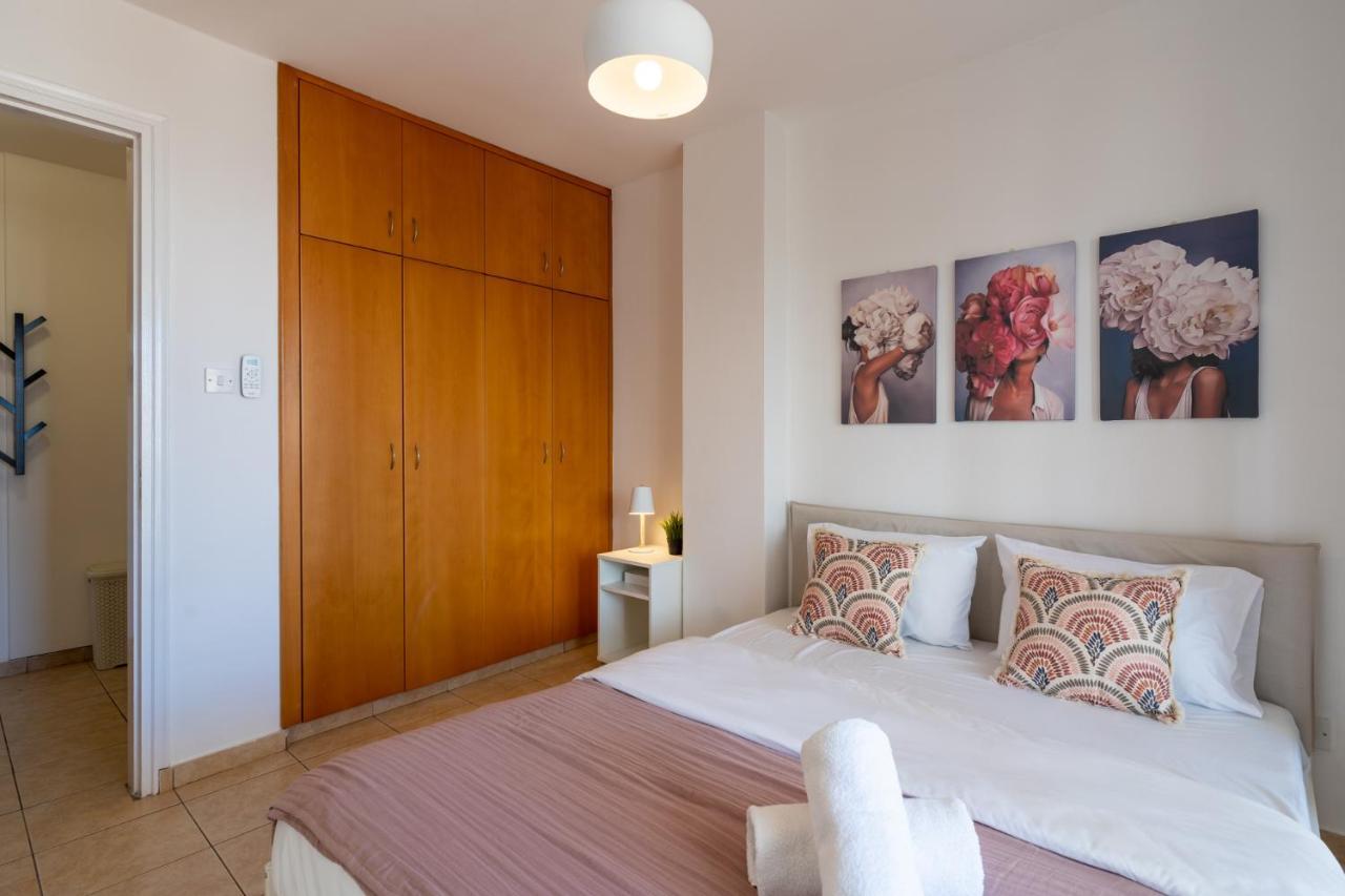 Polyn 1- Bedroom Apartment In Larnaca Luaran gambar